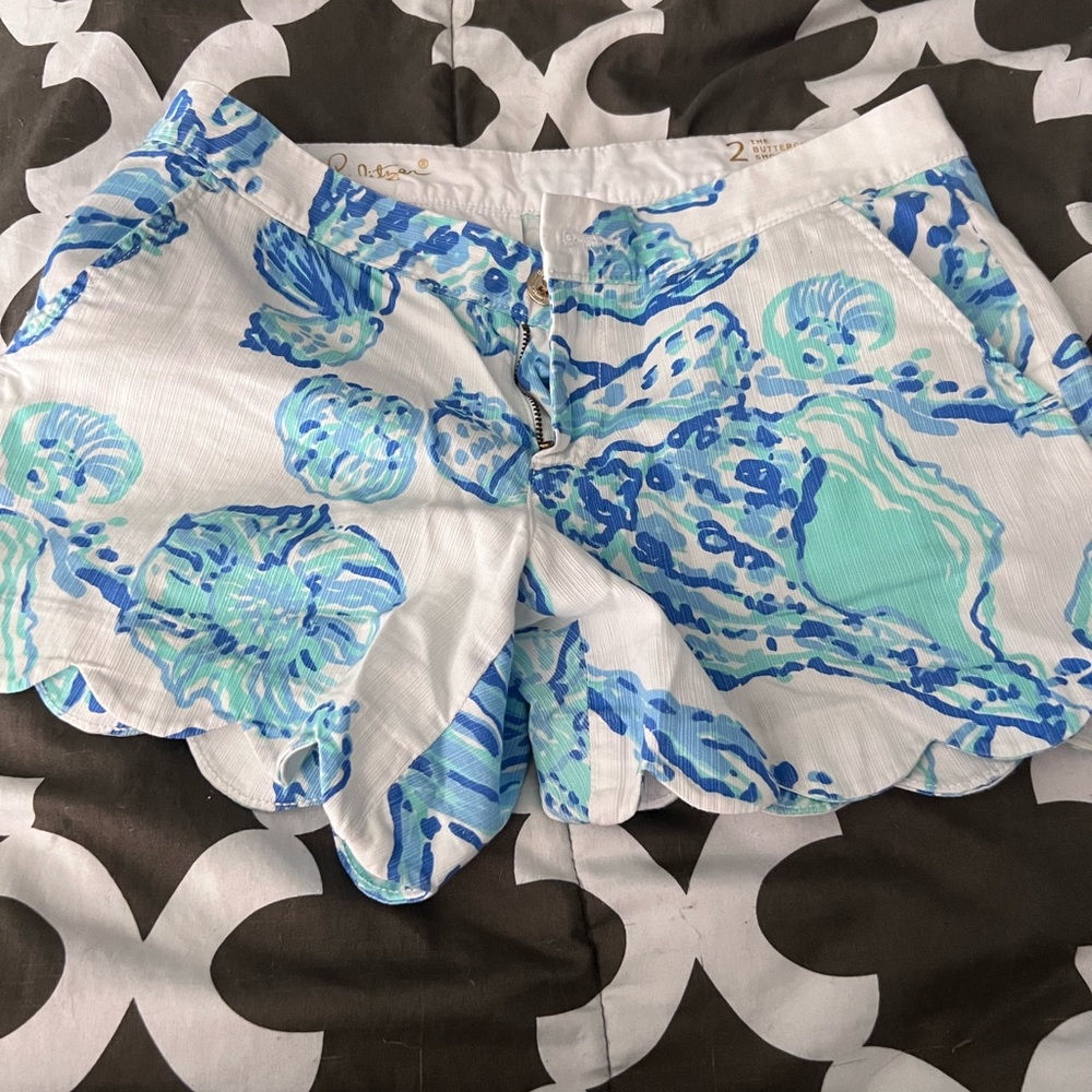 Lilly Pulitzer Shorts size 2, EUC